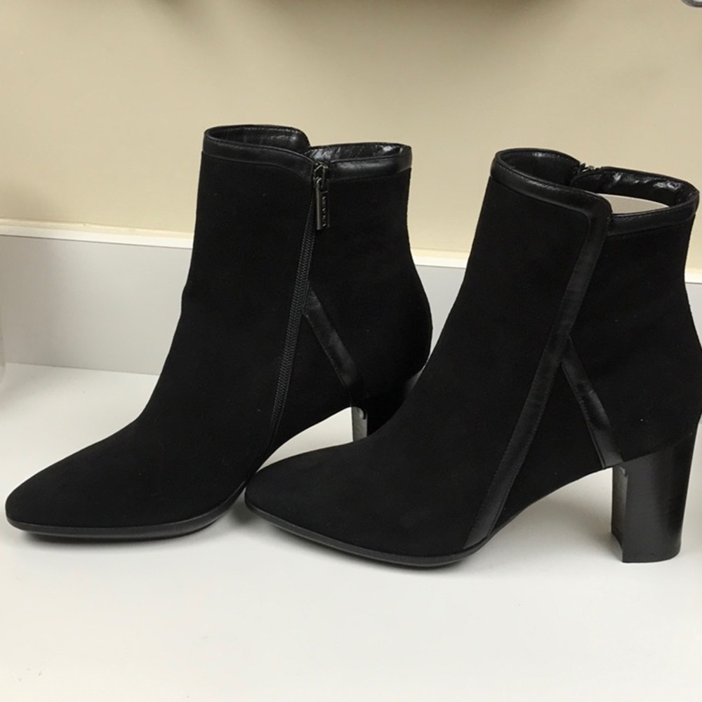 Aquatalia Made in Italy Suede Booties NeverUsed